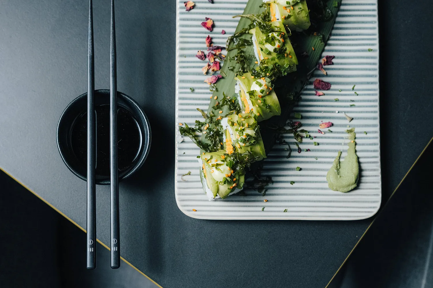 Hamachi Smoke Roll